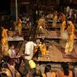 Ceremonia nad Gangesem (Varanasi)